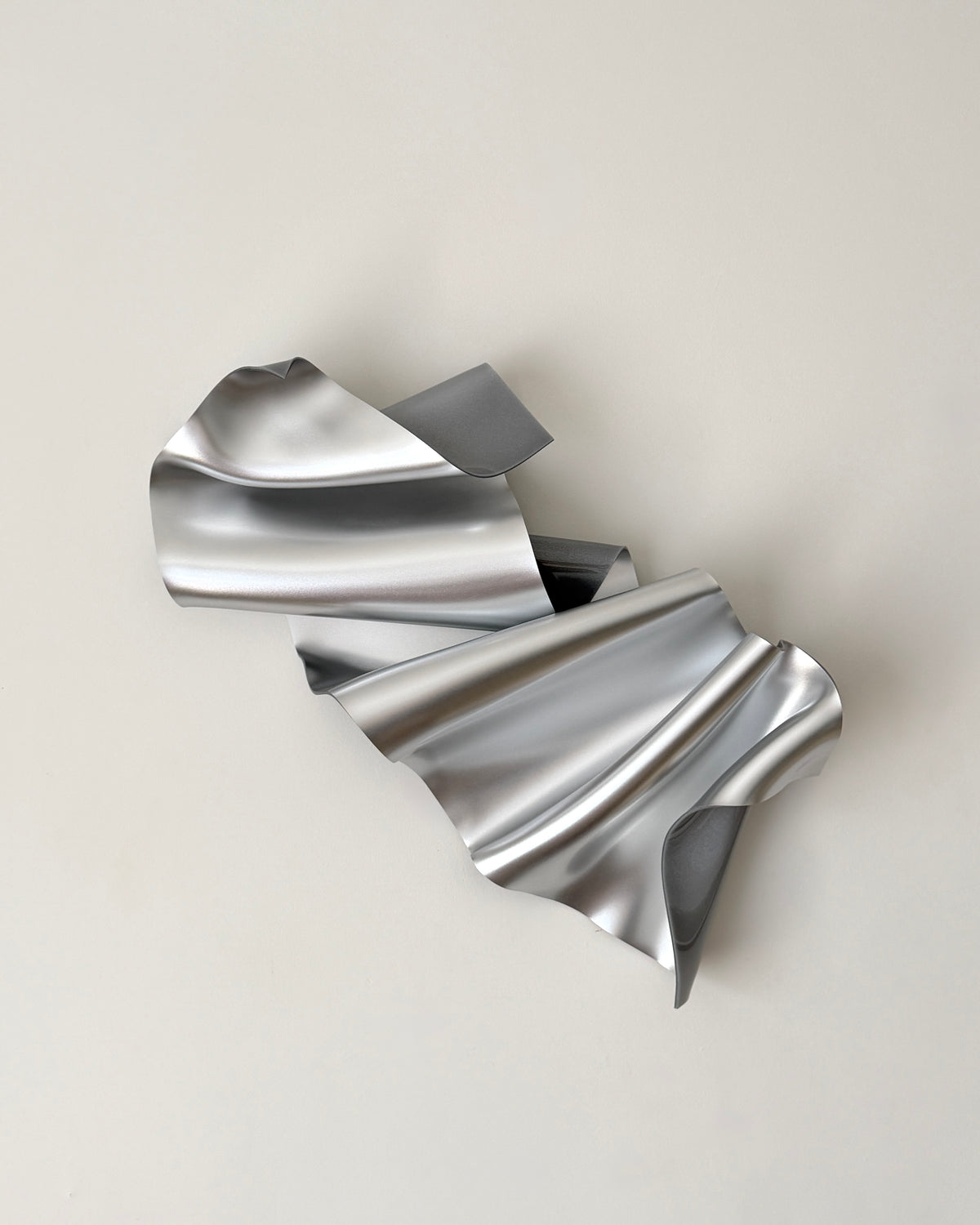 Silver Chrome-Look Sculptural Wall Art