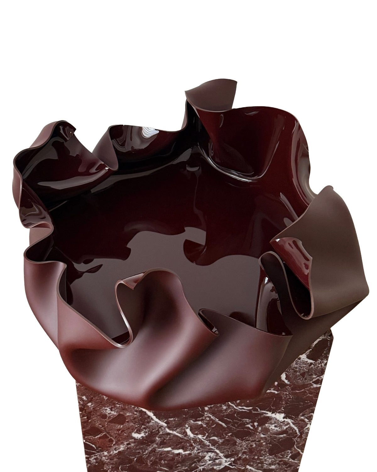 Sculptural Tray. Chocolate-Burgundy