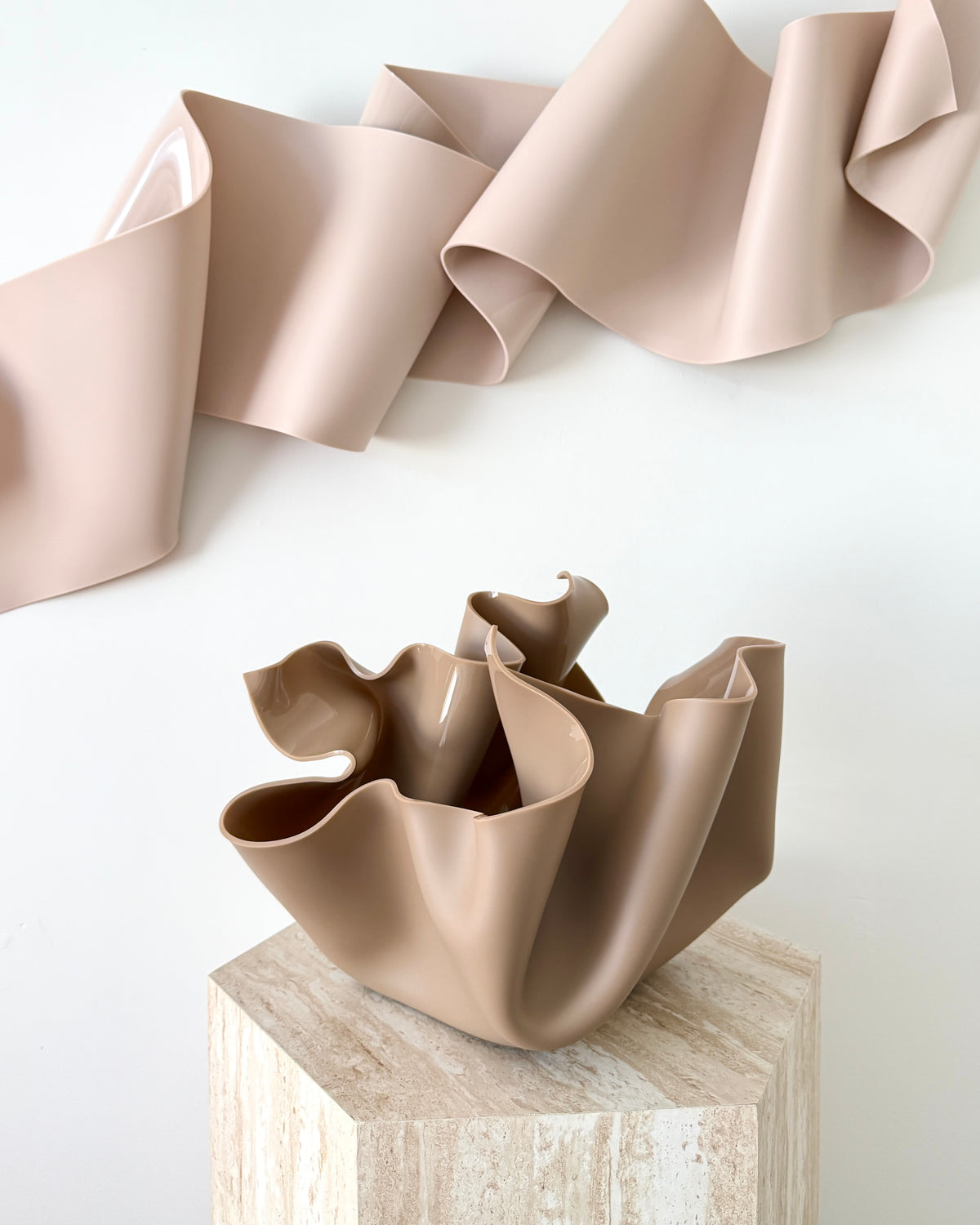 Sculptural Vessel. Mocha