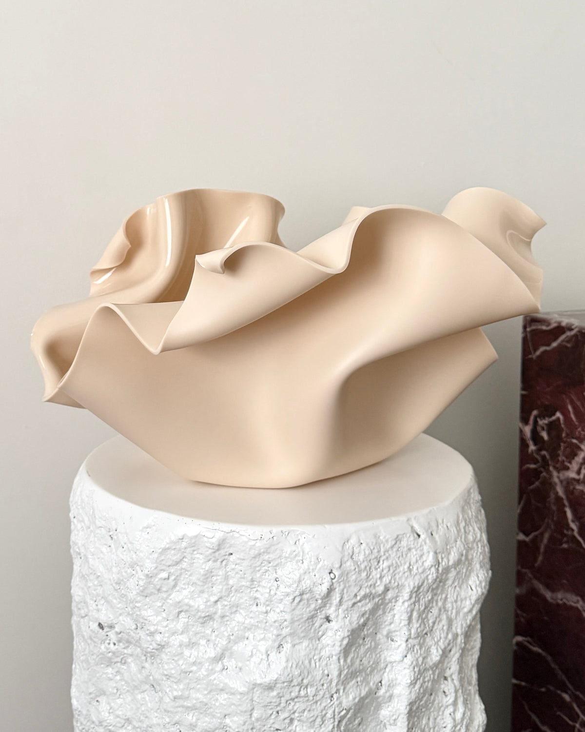 Sculptural Vessel. Nude-Beige