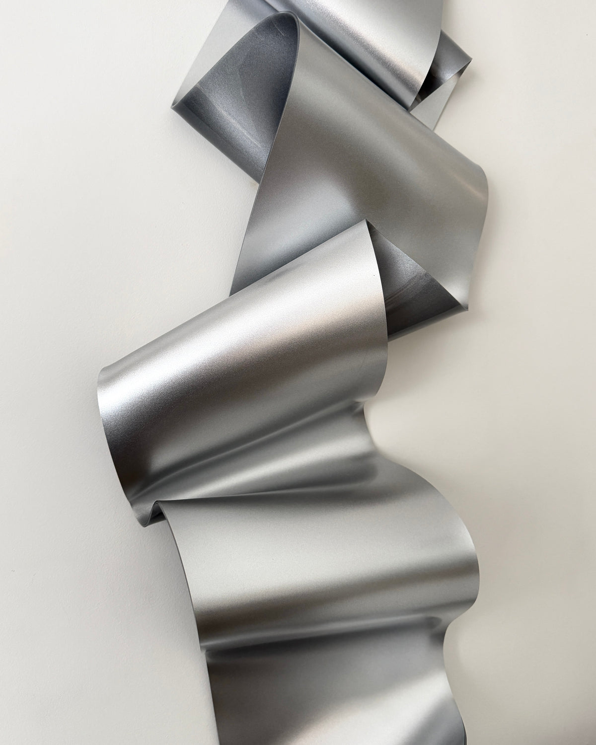 Silver Chrome-Look Sculptural Wall Art